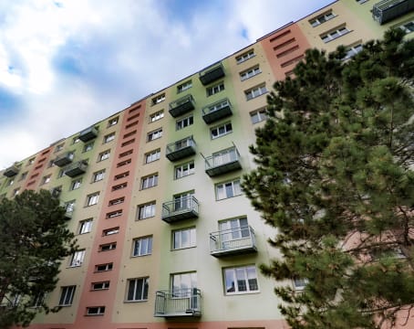 residence/featured_image/dc977066-ebc3-40fd-87ba-0a863ba4372f.jpg
