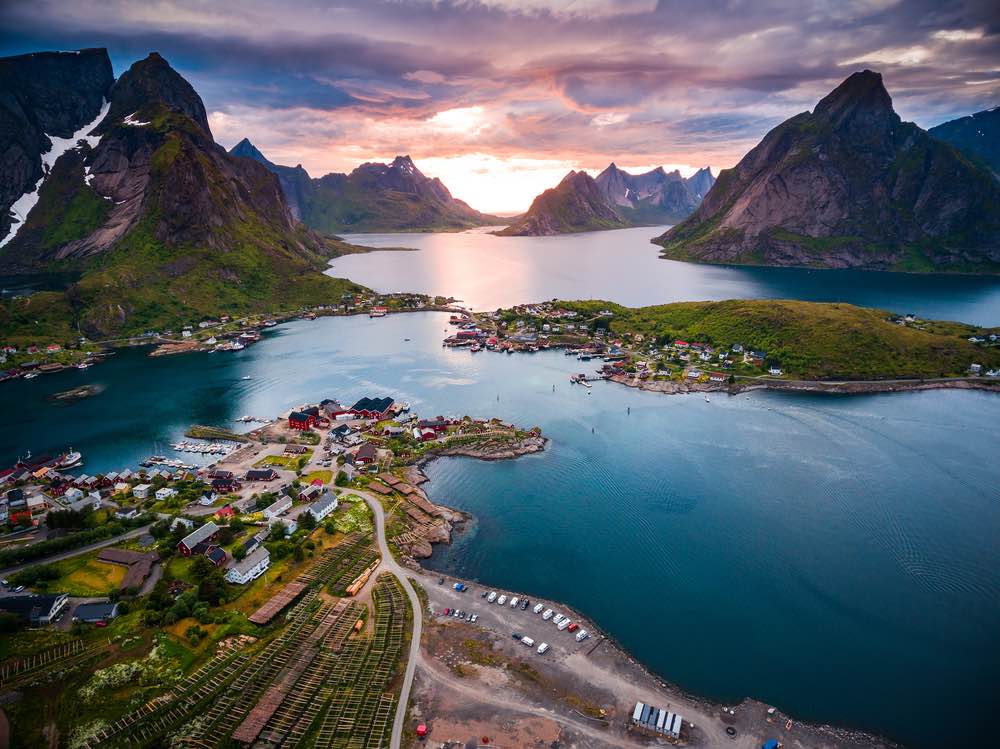 Архипелаг в губернии Нордланд в Норвегии. Ичточник фото Shutterstock.